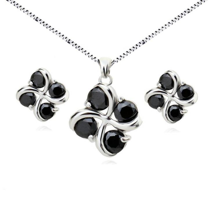 Seturi Femei | Set Argint Lant, Pandantiv Si Cercei Cu Elemente Swarovski 4 Drops Negru Onyx Bijuterii Femei Femei